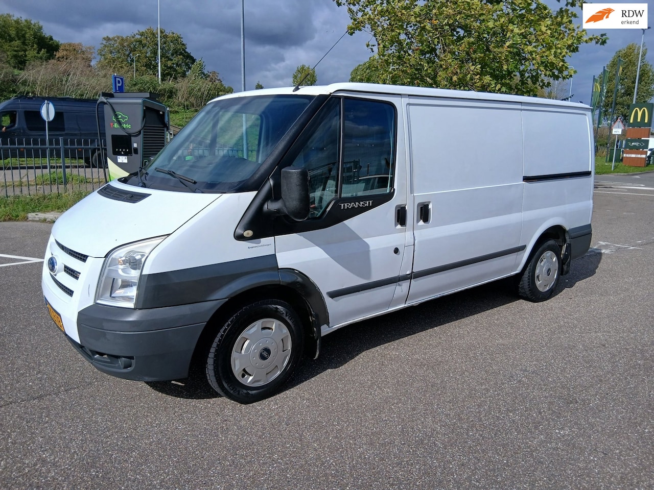 Ford Transit - 280M 2.2 TDCI Economy Edition!EURO 5!COOL AIRCO!ELECKTRISH RAAM!DBL SCIJFDEUR!APK:17-03-20 - AutoWereld.nl