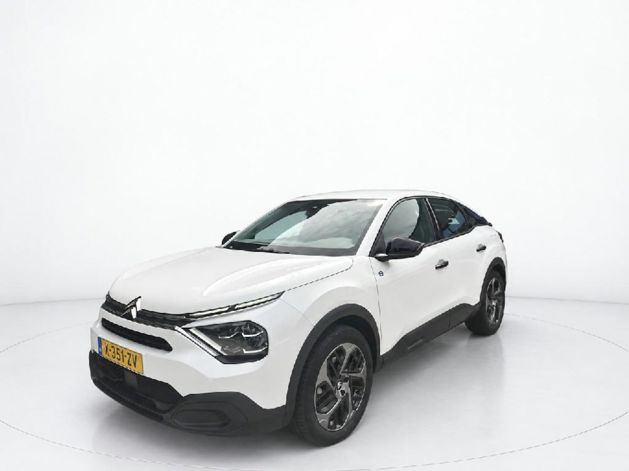Citroën Ë-C4 - You 50 kWh LM VELGEN | SOH 100% | CAMERA - AutoWereld.nl