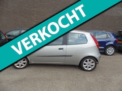Fiat Punto - 1.2-16V ELX Speedgear AUTOMAAT