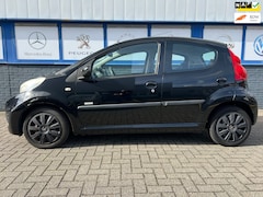Peugeot 107 - 1.0-12V AUTOMAAT 5DRS. 2011 67000KM 4995EU