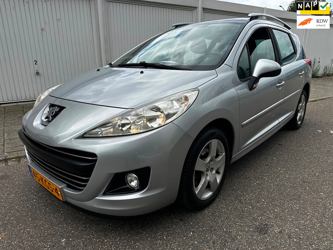 Peugeot 207 SW - 1.6 VTi Première 1.6 VTi Première,panorama dak,nap - AutoWereld.nl