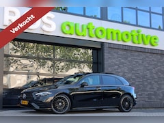 Mercedes-Benz A-klasse - 180 AMG Line | FACELIFT | DEALER.OND | PANO | CARPLAY | CAMERA | KEYLESS |