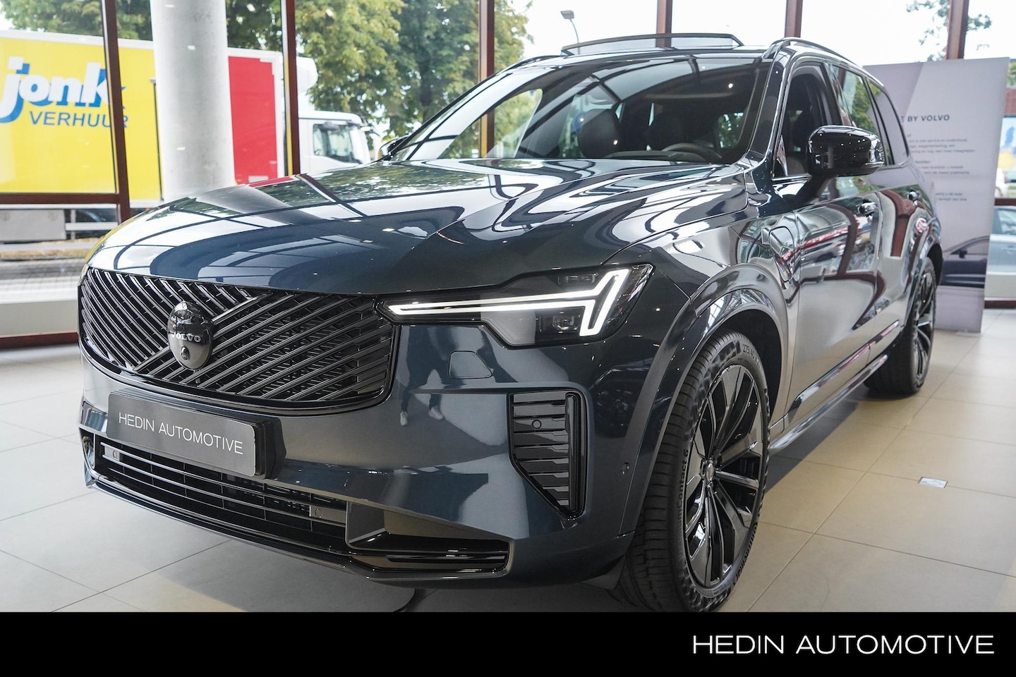 Volvo XC90 - 2.0 T8 Plug-in hybrid AWD Ultra Black Edition Harman/Kardon | Panoramadak | 21 Inch Black - AutoWereld.nl