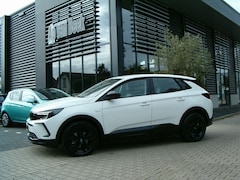 Opel Grandland - 1.6 Turbo Plug-In Hybrid GS