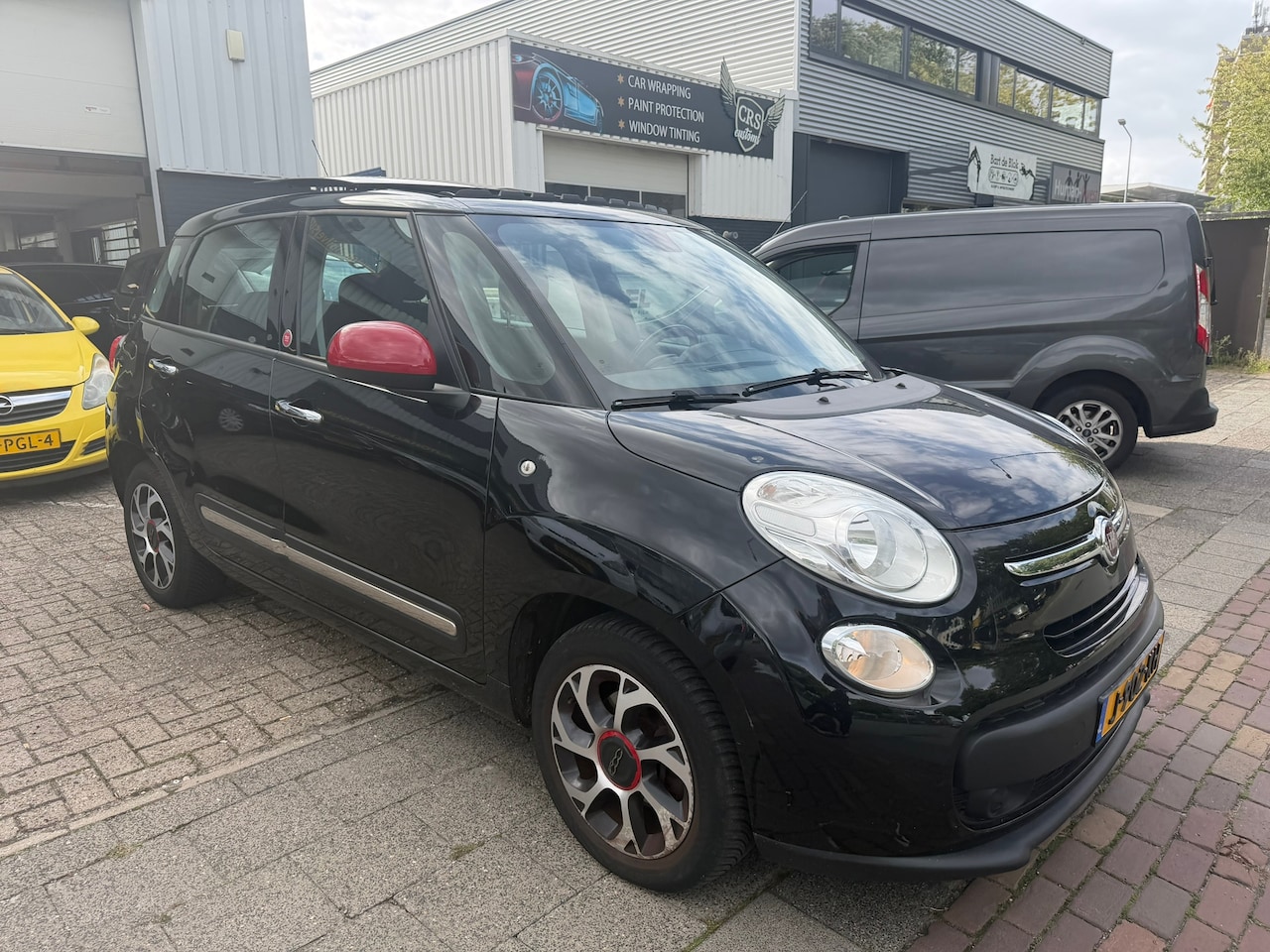 Fiat 500 L - 1.4-T-Jet Lounge PANORAMADAK - AutoWereld.nl