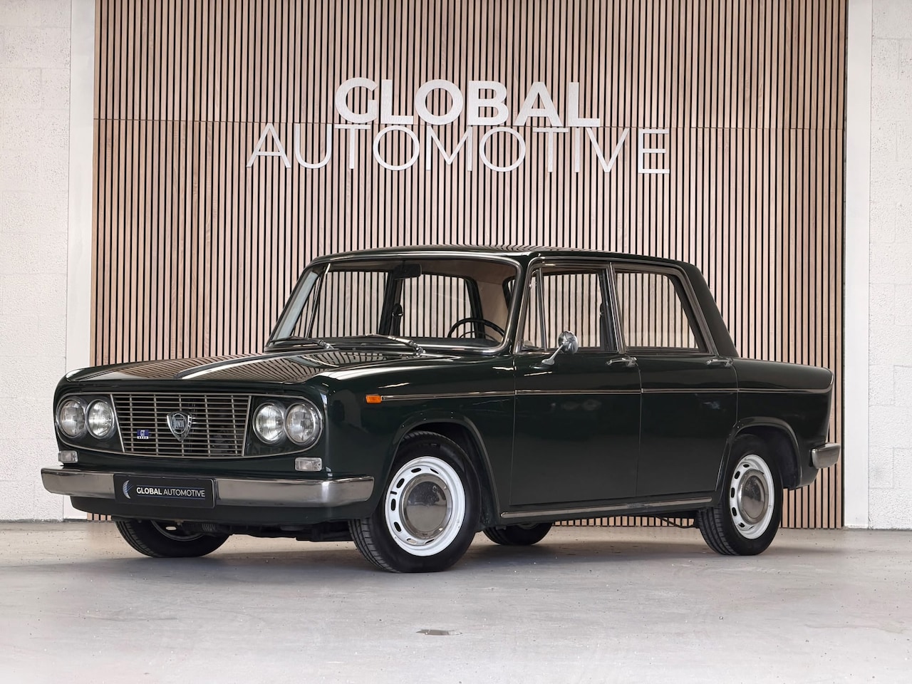 Lancia Fulvia - 1300 GT - AutoWereld.nl