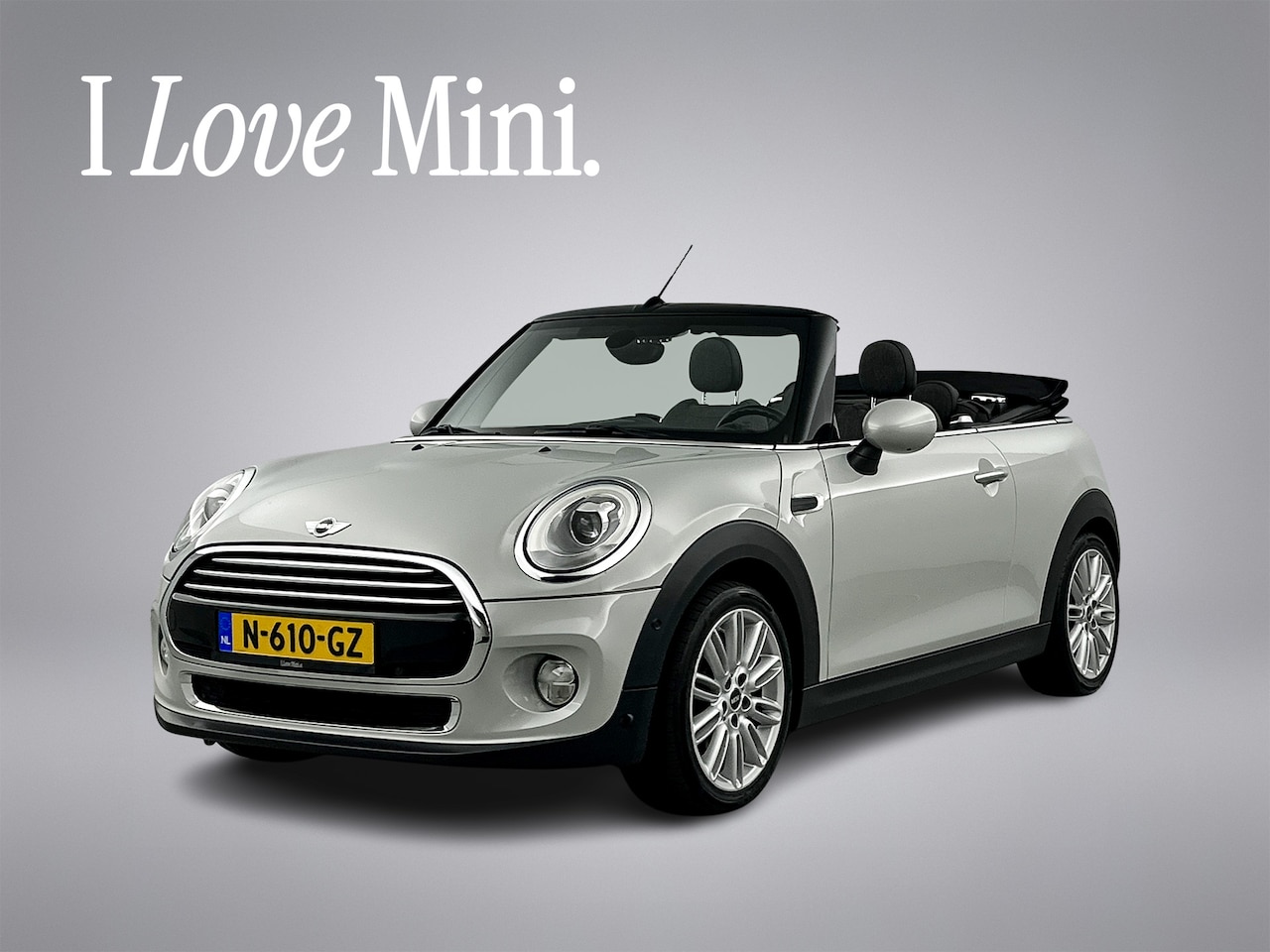 MINI Cabrio - 1.5 Cooper PDC V+A/Stoelverwarming/Navi/LMV - AutoWereld.nl