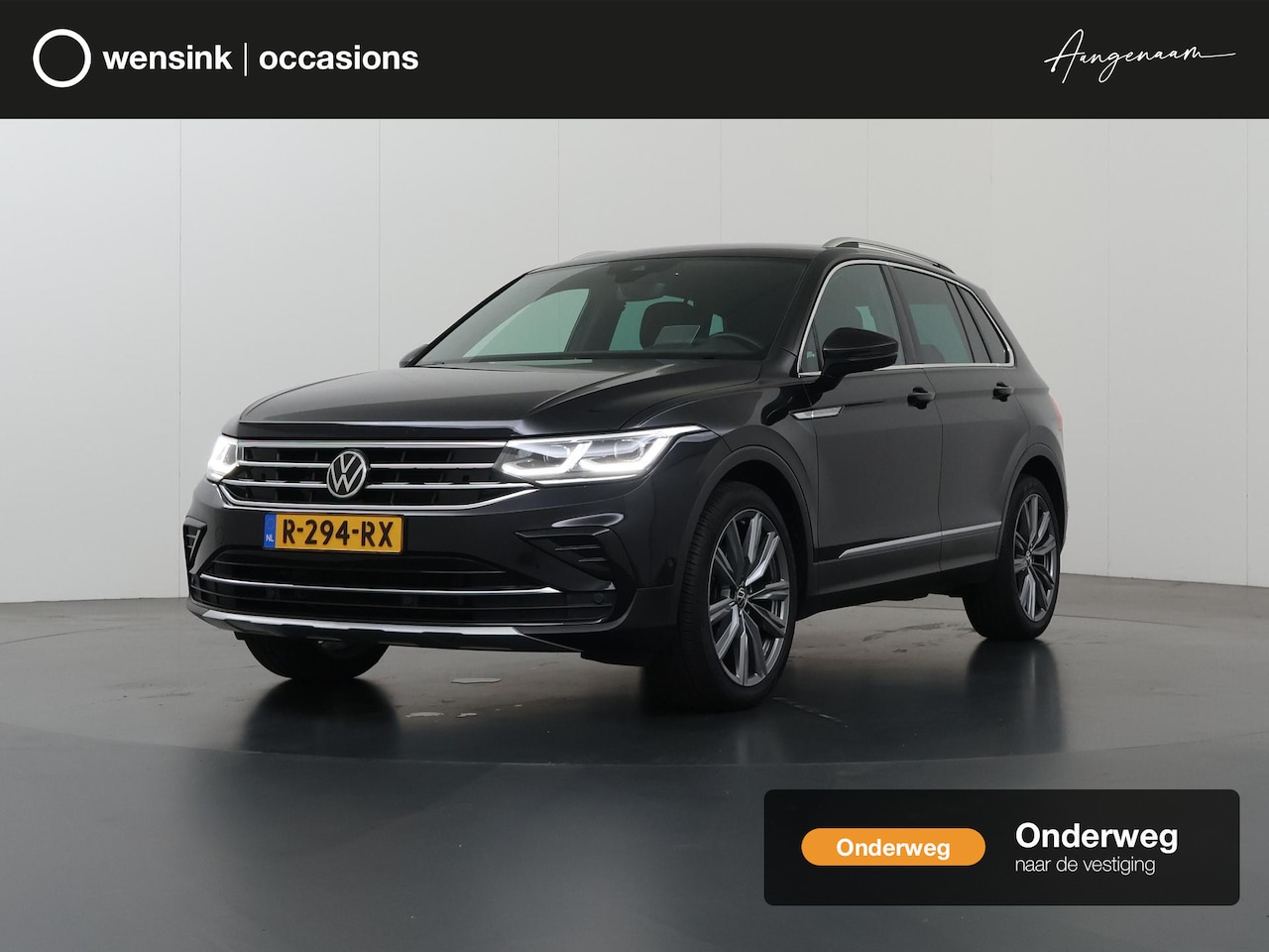 Volkswagen Tiguan - 1.5 TSI Elegance | Elektr. Trekhaak | Lederen bekleding | Adaptieve Cruise Control | IQ Li - AutoWereld.nl
