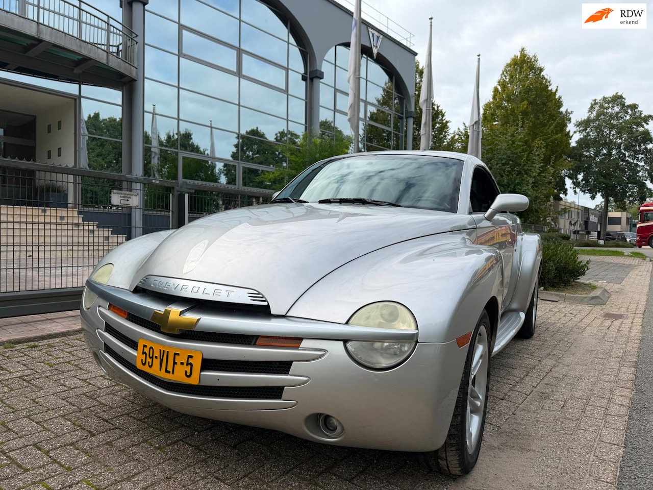 Chevrolet SSR - CHEVROLET aut 5.3 v8 166123 km zeer mooi - AutoWereld.nl