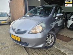 Honda Jazz - 1.4 LS Garantie APK bij de aflevering