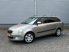 Skoda Fabia Combi - 1.2 TSI Elegance AUTOMAAT Stoelvw TREKHAAK PDC