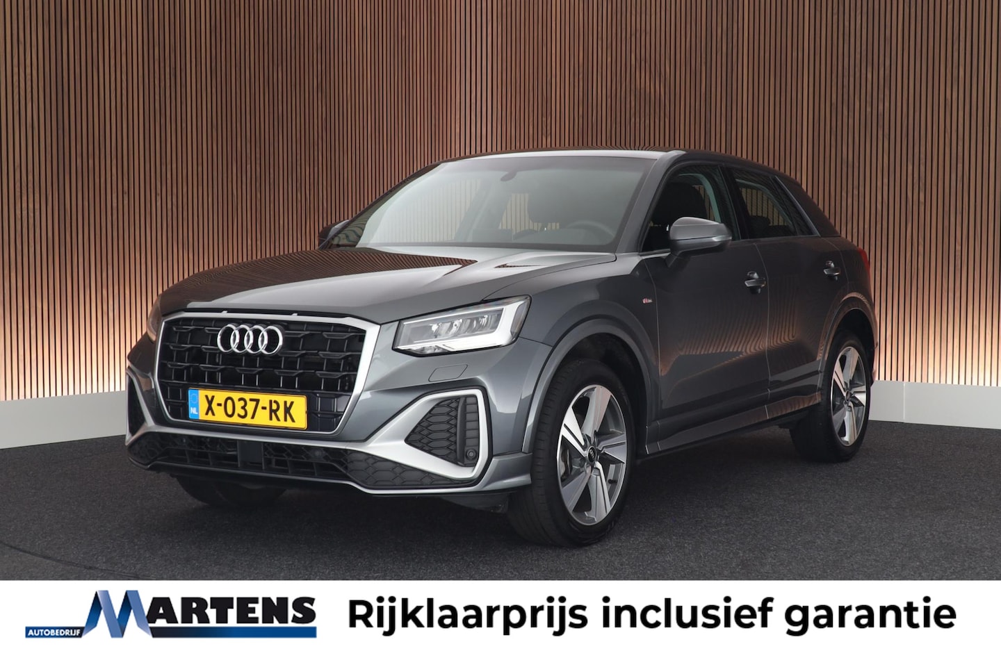 Audi Q2 - 35 TFSI 150pk S-Tronic S Edition Trekhaak Camera Carplay Adaptive Cruise Stoelverwarming - AutoWereld.nl