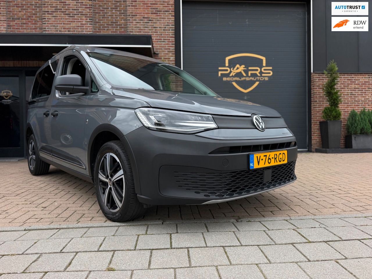 Volkswagen Caddy Cargo - 1.5 TSI Exclusive PAN AMERICANA IQ-Light Climaat Control Cruise Control Airco Dubbele Schu - AutoWereld.nl