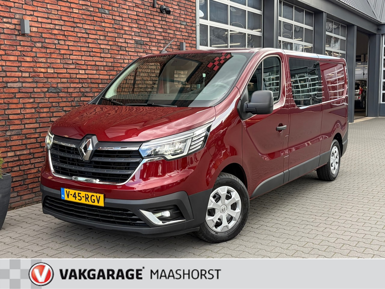Renault Trafic - 2.0 dCi 150 T29 L2H1 DC Luxe Automaat AchteruitrijCam./LED/PDC/DAB/Clima/Airco/AppConnect/ - AutoWereld.nl