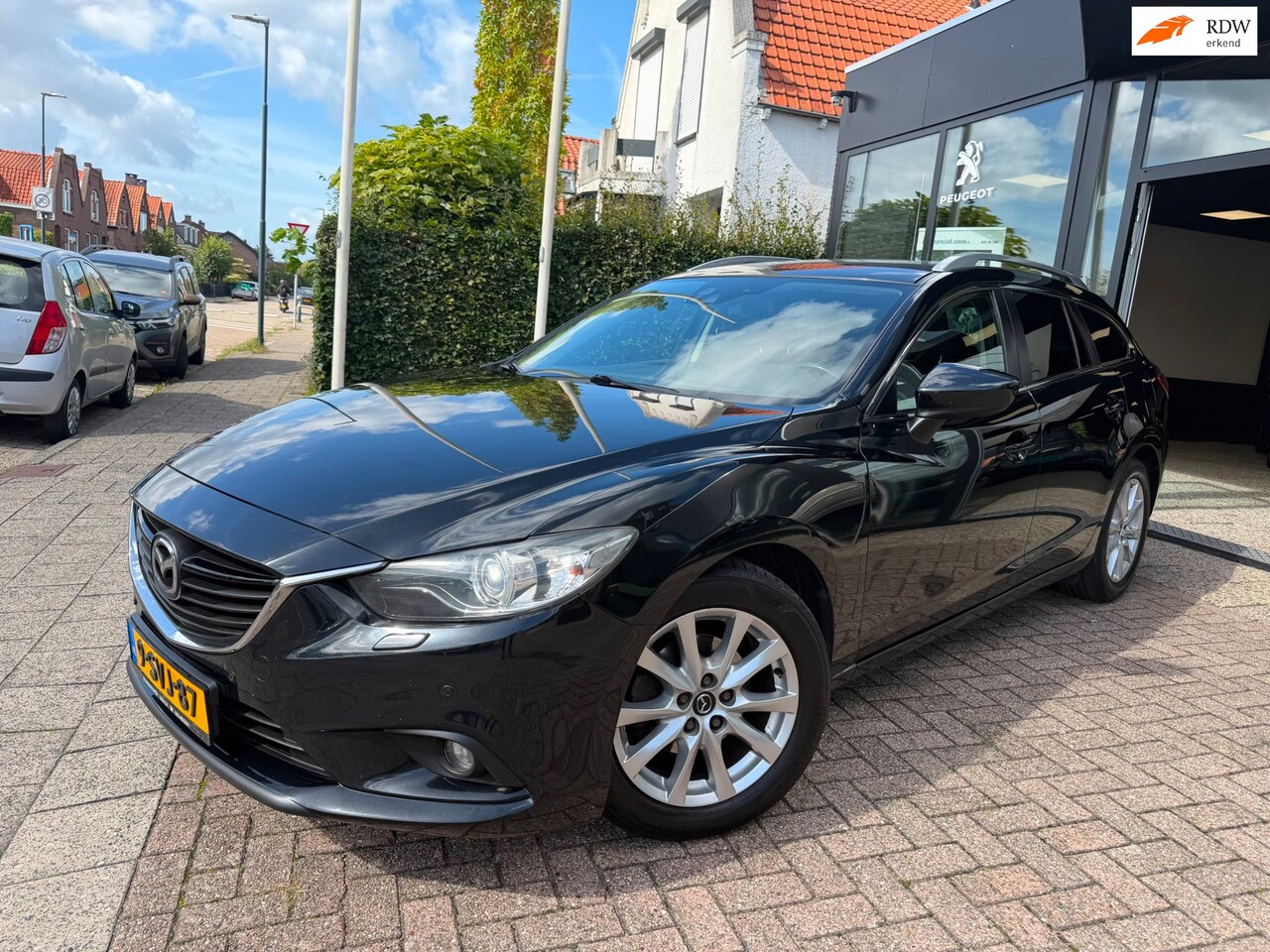 Mazda 6 Sportbreak - 2.0 Red Dot Edition|Navi|Stoel Verwarming|Trekhaak - AutoWereld.nl