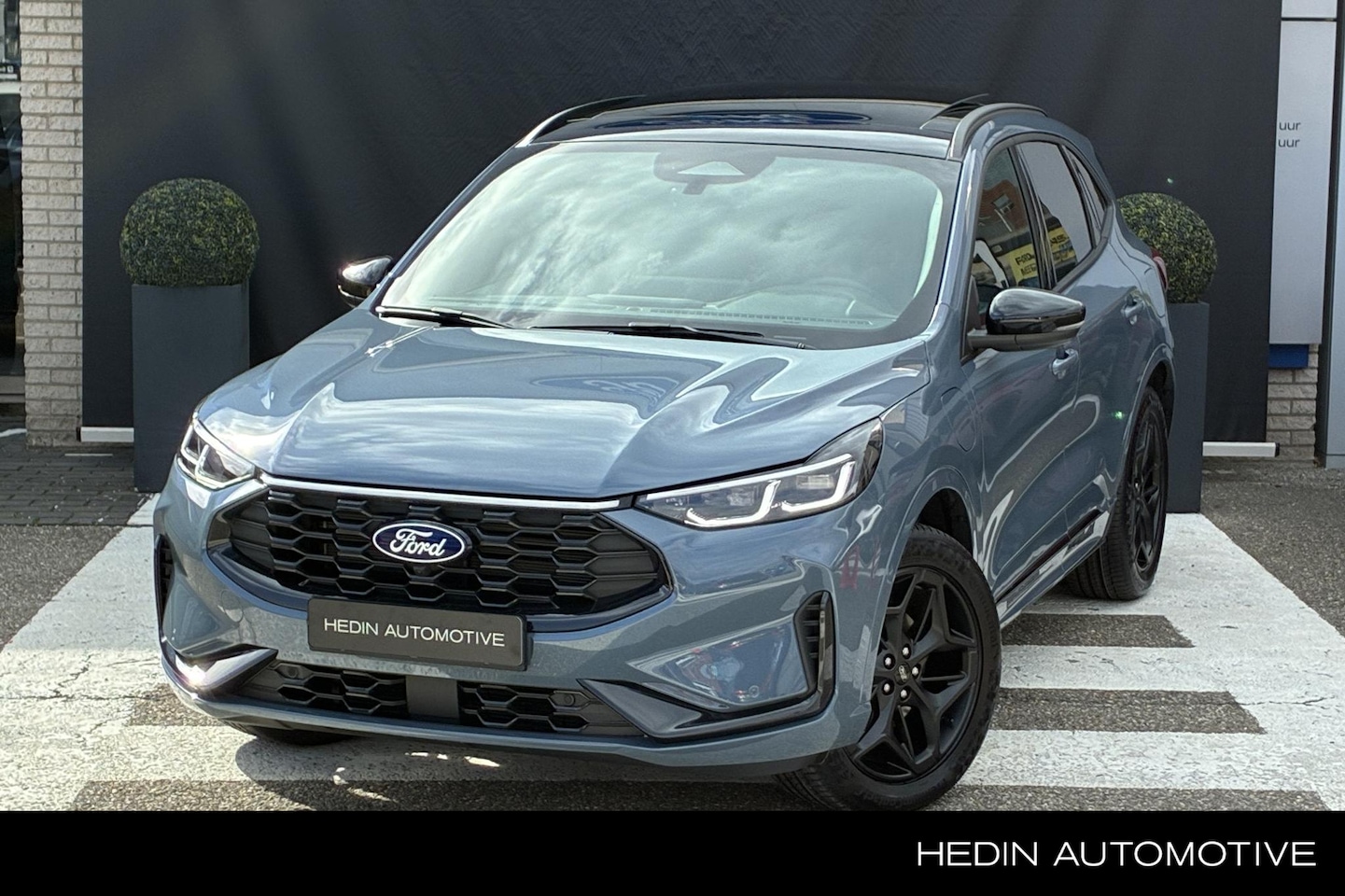 Ford Kuga - 2.5 PHEV BlueCruise Edition | Trekhaak elektrisch | Panoramadak - AutoWereld.nl
