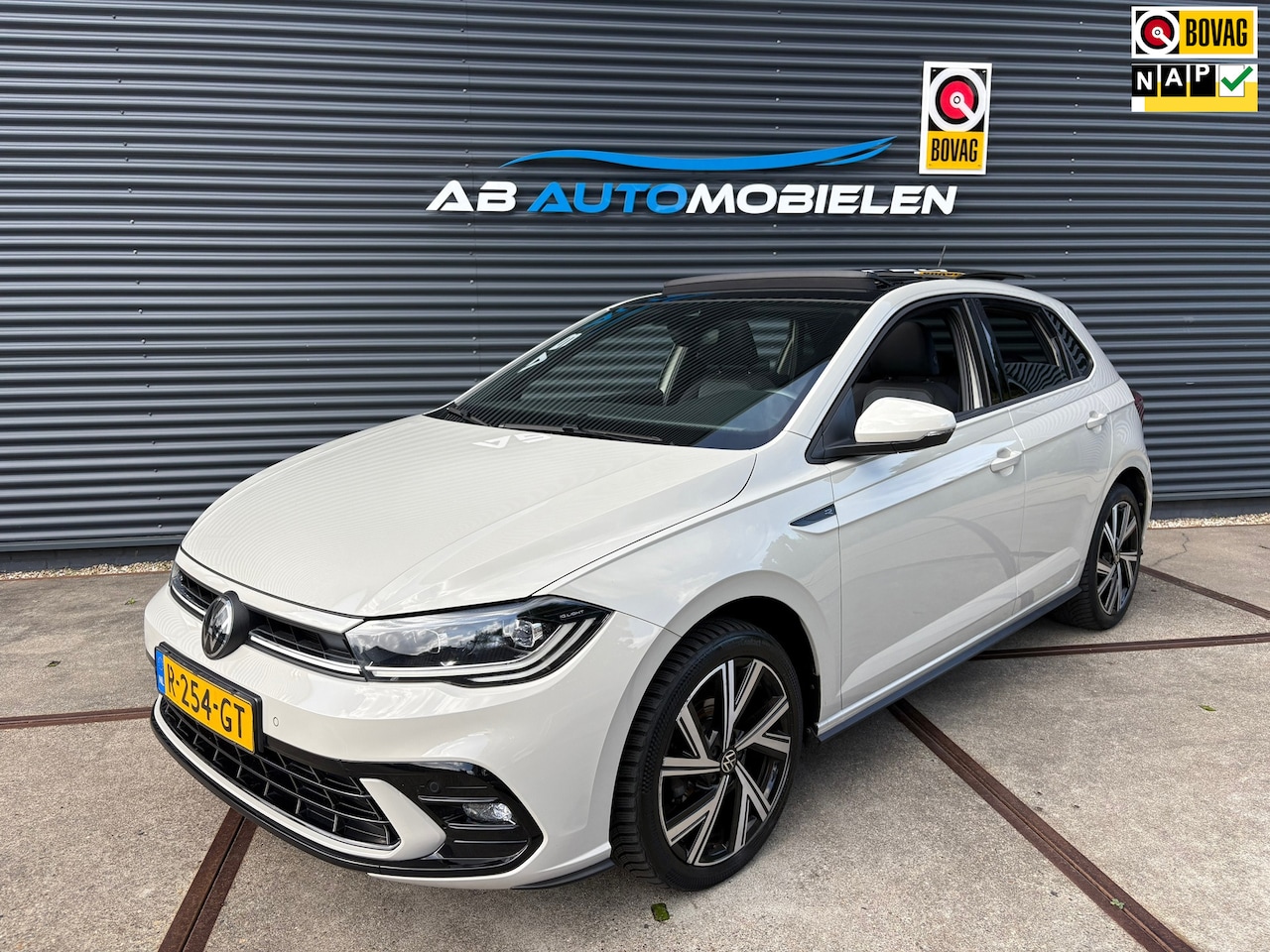 Volkswagen Polo - 1.0 TSI R-Line Business PANORAMA DAK/ AUTOMAAT/ CARPLAY - AutoWereld.nl
