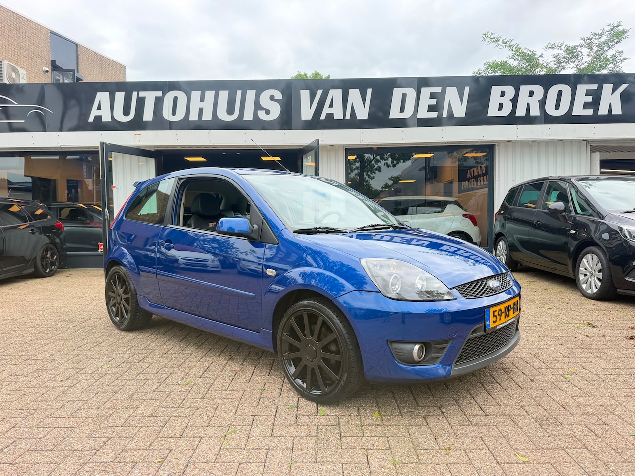 Ford Fiesta - 2.0-16V ST 150Pk|Nap|Airco|Led|Lmv|Elek Pakket|NL Auto - AutoWereld.nl