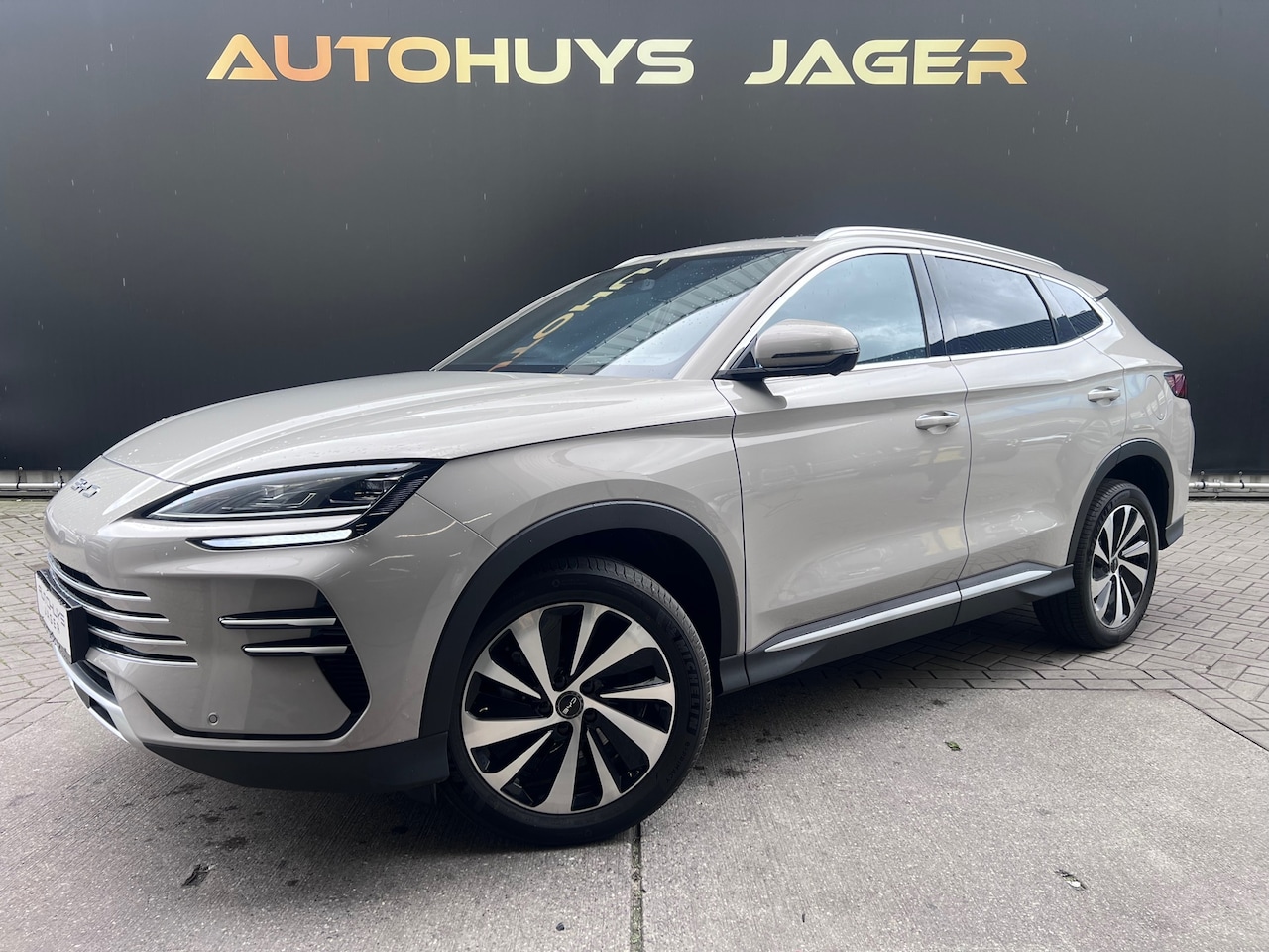 BYD Seal U - 1.5 T DM-i AWD Design - Pano HUD Ventilatie ACC Memory 360 - AutoWereld.nl