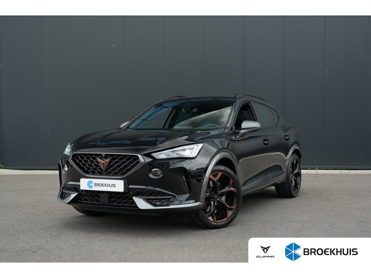 CUPRA Formentor - 245pk 1.4 e-Hybrid VZ Performance | Achteruitrijcamera | Trekhaak | Adaptive Cruise | 19" - AutoWereld.nl