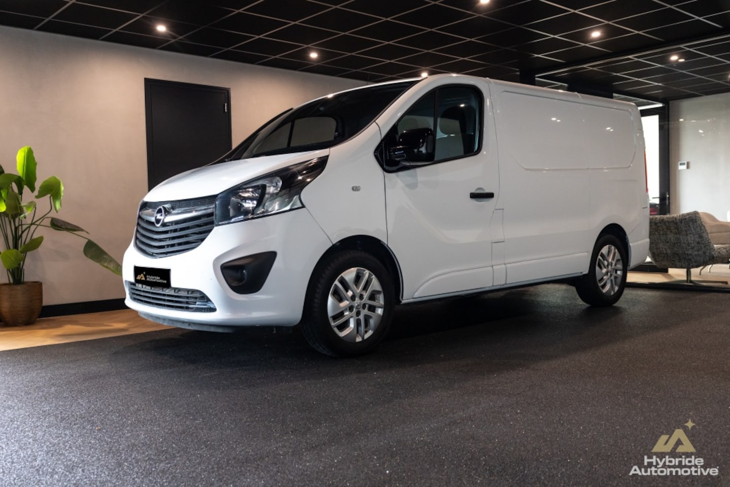Opel Vivaro - 1.6 CDTI L1H1 Sp Eco | Camera | Navi | - AutoWereld.nl