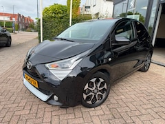 Toyota Aygo - 1.0 VVT-i x-joy|Navi|Camera|Dealer Onderhouden|15" LM Velgen