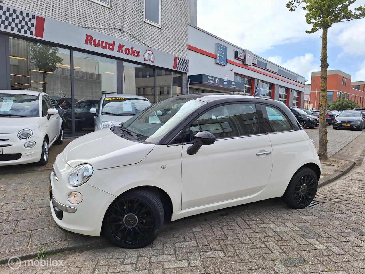 Fiat 500 - 0.9 TWINAIR LOUNGE • Panoramadak • - AutoWereld.nl