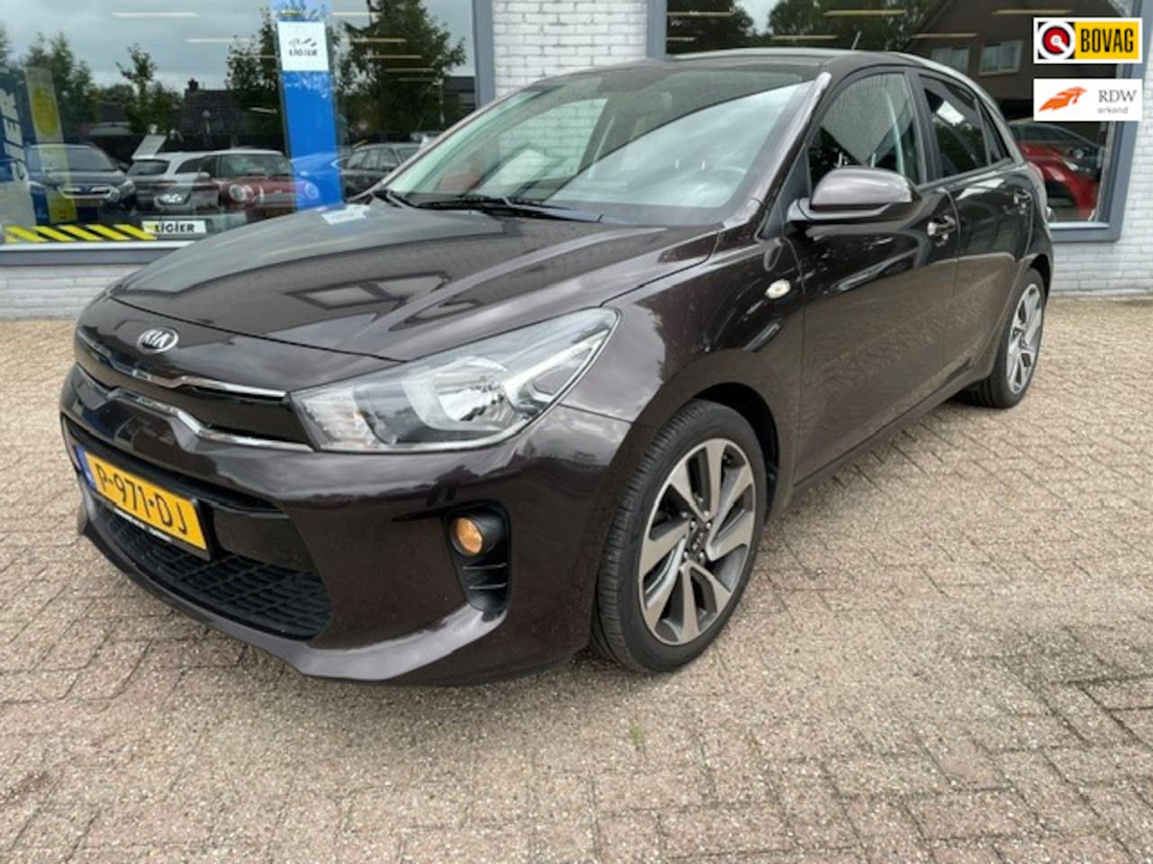 Kia Rio - 1.4 DynamicLine | Automaat | Stoel- en stuurverwarming | - AutoWereld.nl