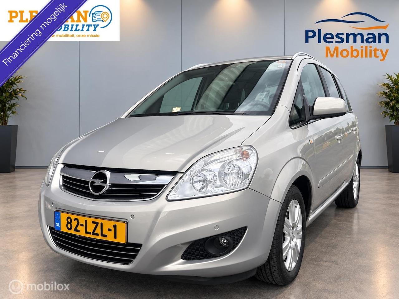 Opel Zafira - 2.2 Cosmo 2.2 Cosmo - AutoWereld.nl