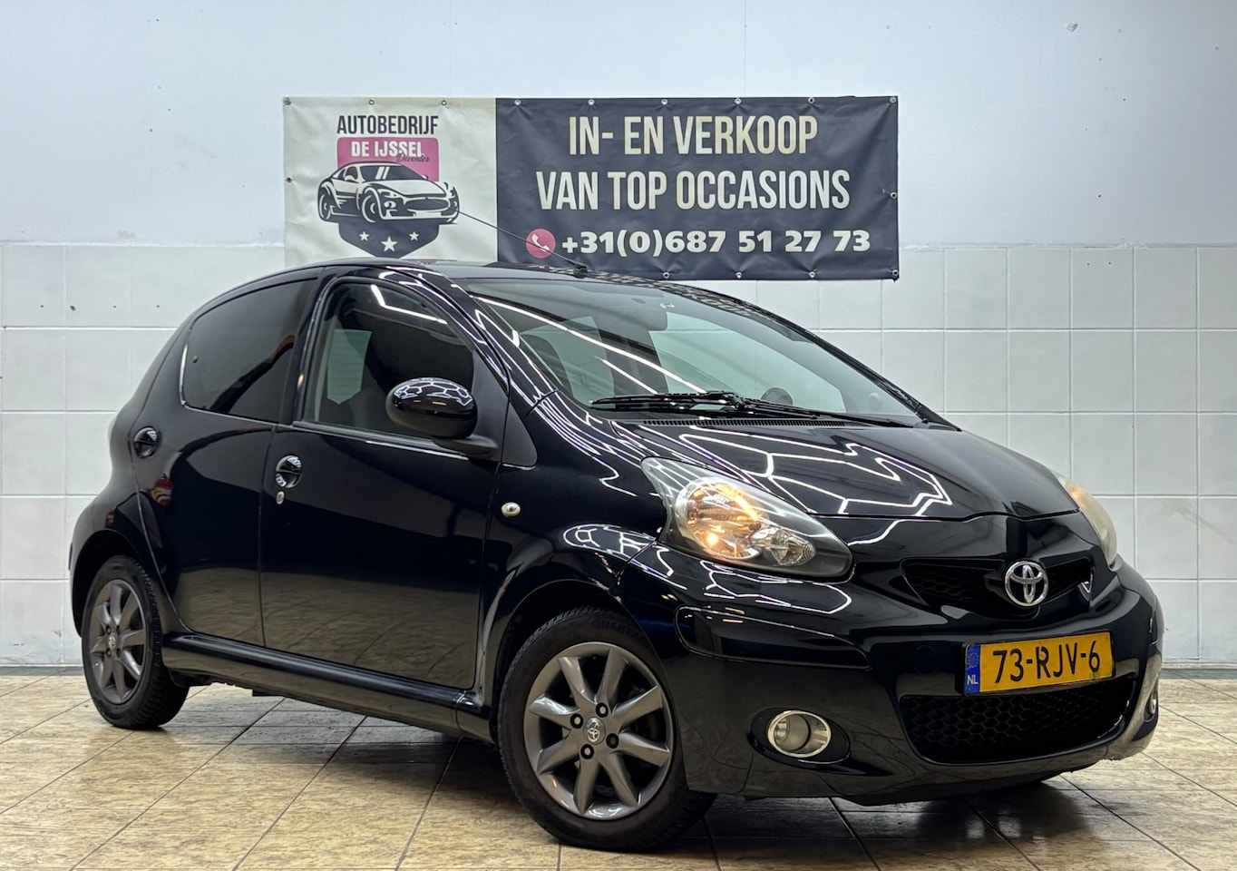 Toyota Aygo - 1.0-12V Dynamic Navigator / TOP STAAT / RIJKLAAR - AutoWereld.nl