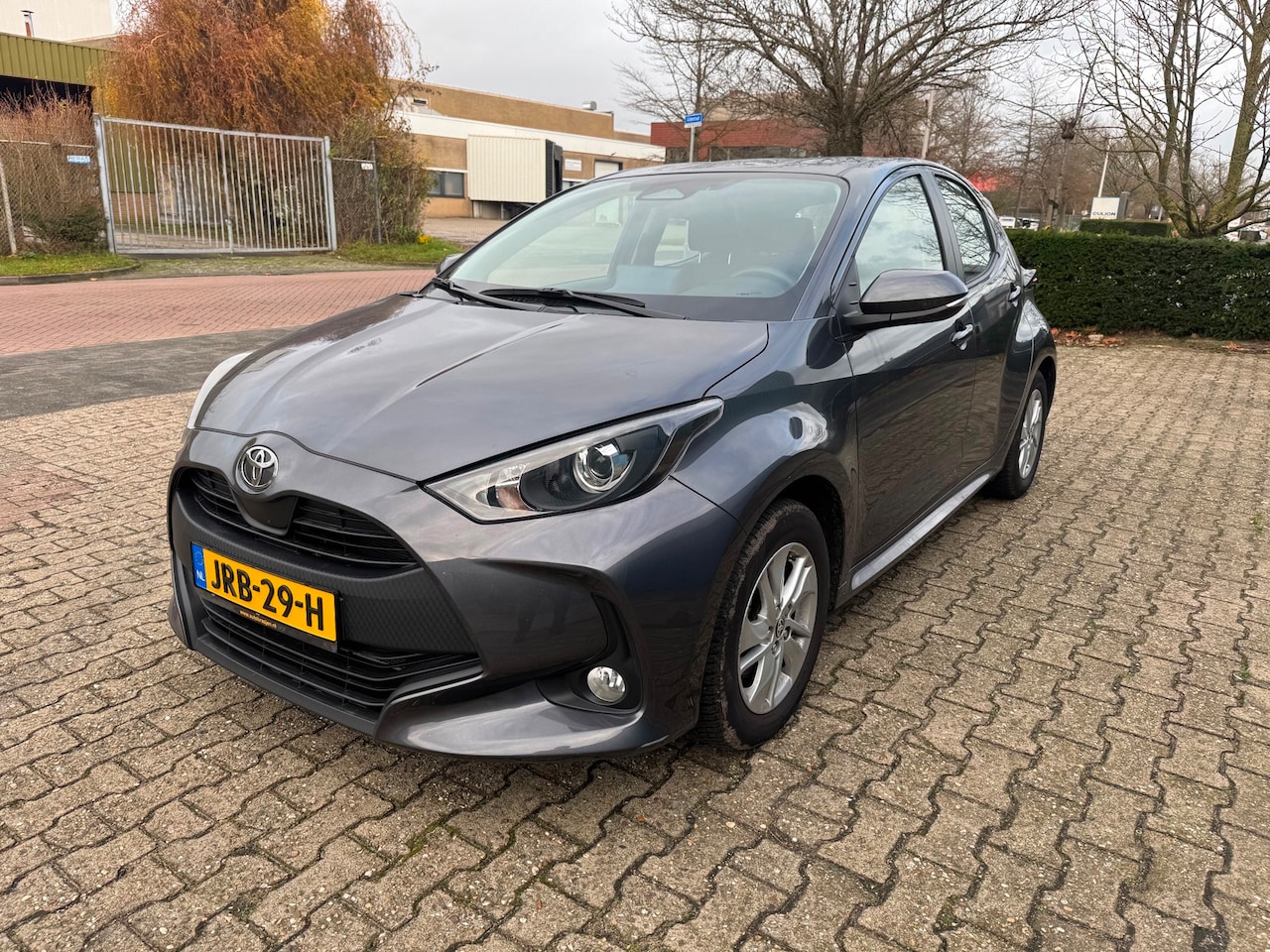 Toyota Yaris - 1.5 Hybrid 115 Active - AutoWereld.nl
