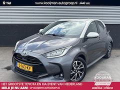 Toyota Yaris - 1.5 Hybrid Executive Bi-tone edition Navigatie, Dodehoekdetectie, HUD, Parkeersensoren voo