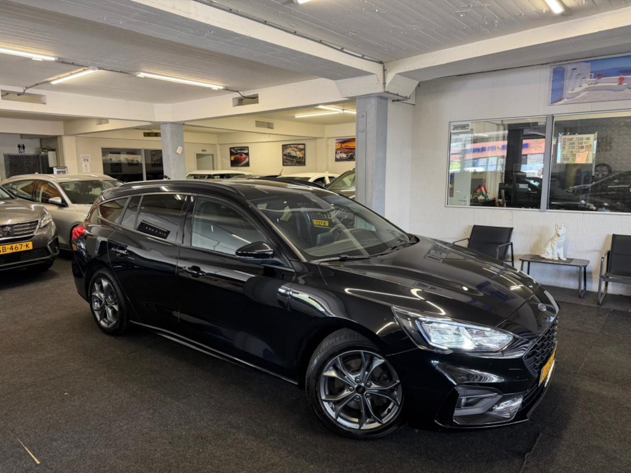 Ford Focus Wagon - 1.0 EcoB. Hybrid ST-Line Business*Camera*NAP*Carplay - AutoWereld.nl