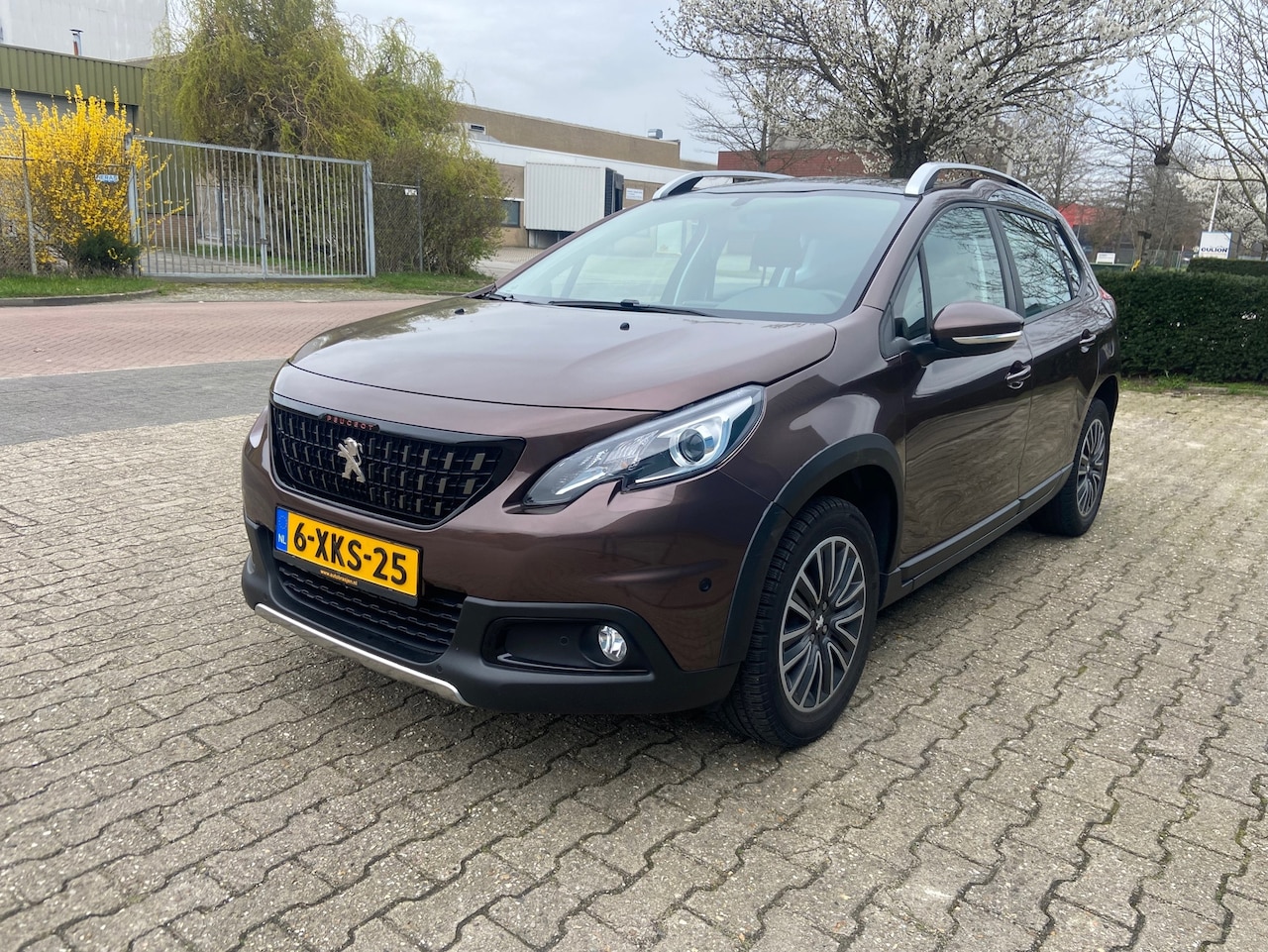 Peugeot 2008 - 1.2 VTi Active AUTOMAAT/NEDERLANDSE AUTO - AutoWereld.nl