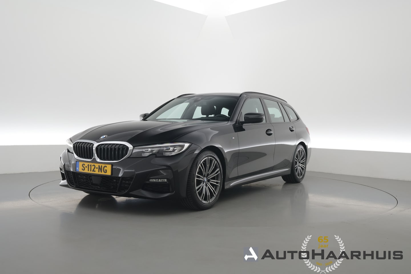 BMW 3-serie Touring - 320i M Sport | Rijklaar! | Dig. Cockpit | Stoelverw. | Adapt. Cruise | PDC | Nav+App.Conne - AutoWereld.nl