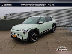 Kia EV3 - Plus 81.4 kWh STOEL- & EN STUURVERWARMING, NAVIGATIE, EXTRA GETINT GLAS