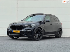 BMW X5 - XDrive45e High Exe M-Sport Skylounge HK Softclose Panorama dak Stoelventilatie Stoelverwar