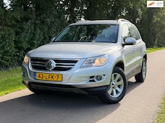 Volkswagen Tiguan - 2.0 TDI Track&Field 4Motion | " 97.000 " KM + DSG + Cruise Nu € 8.950,