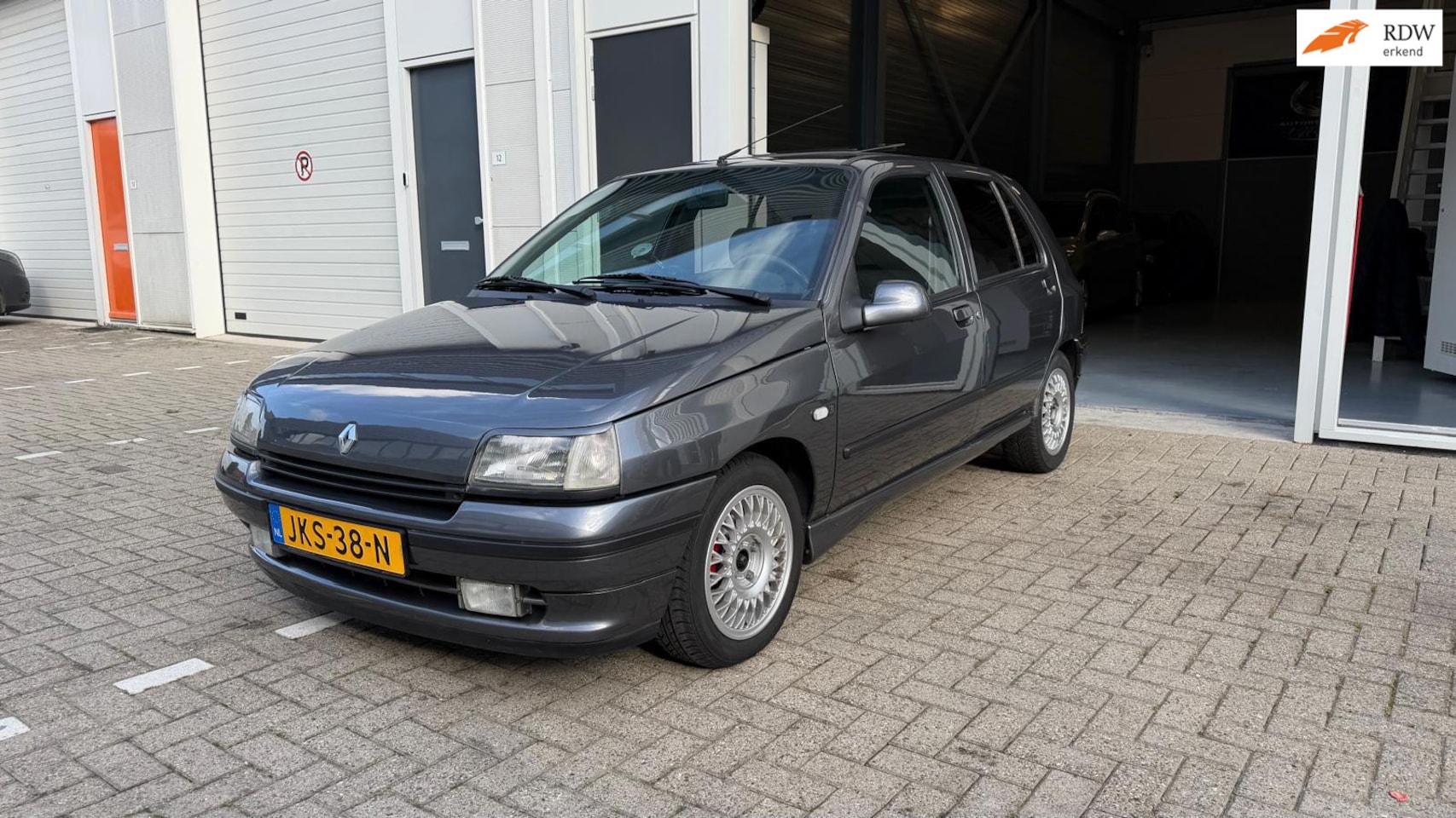 Renault Clio - RENAULT Baccara 1.8 orgineel - AutoWereld.nl
