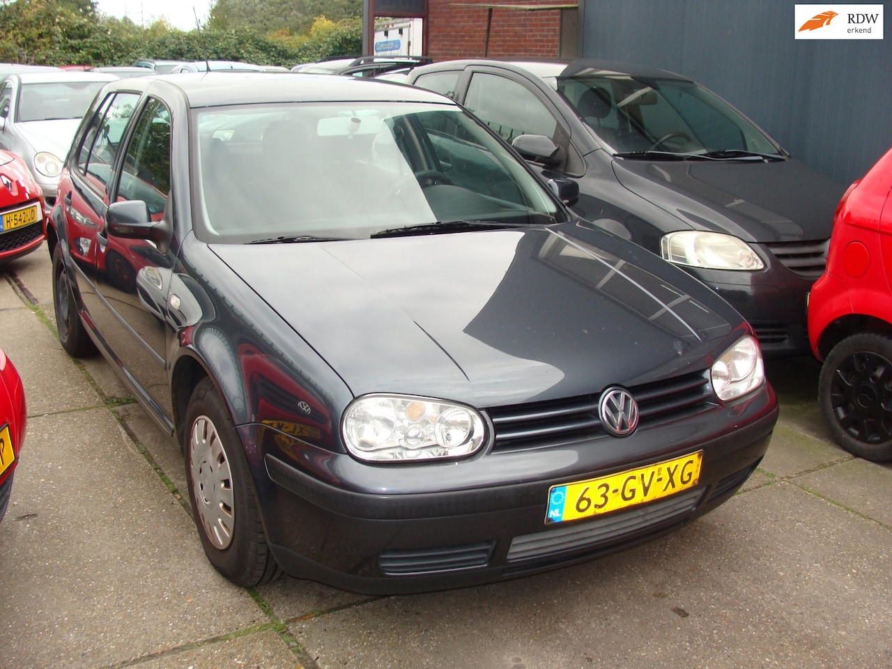 Volkswagen Golf - 1.4-16V Trendline st bekr 5 drs elek pak nap - AutoWereld.nl