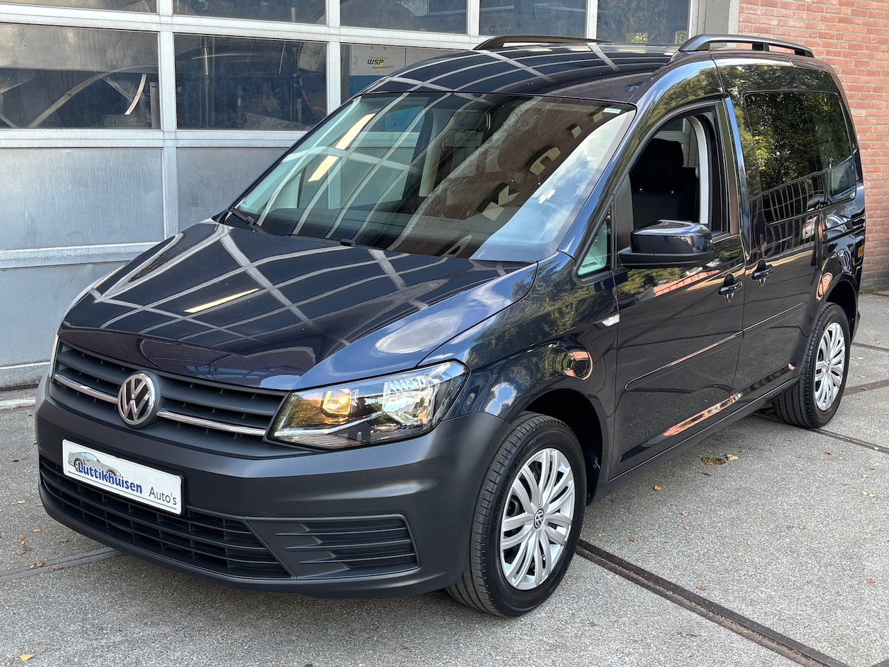 Volkswagen Caddy - 1.4 TSI Beach ,Mini Camper,Bed,Navi,Climat,Cruise - AutoWereld.nl