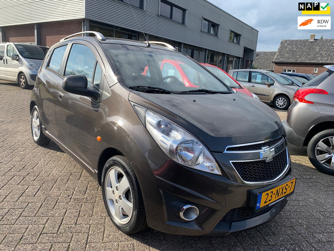 Chevrolet Spark - 1.2 16V LT 2010 € 2.950,- Airco , 1 Jr. Apk, Zeer Mooi - AutoWereld.nl
