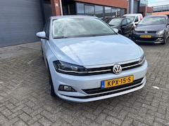 Volkswagen Polo - 1.0 TSI Highline Business R