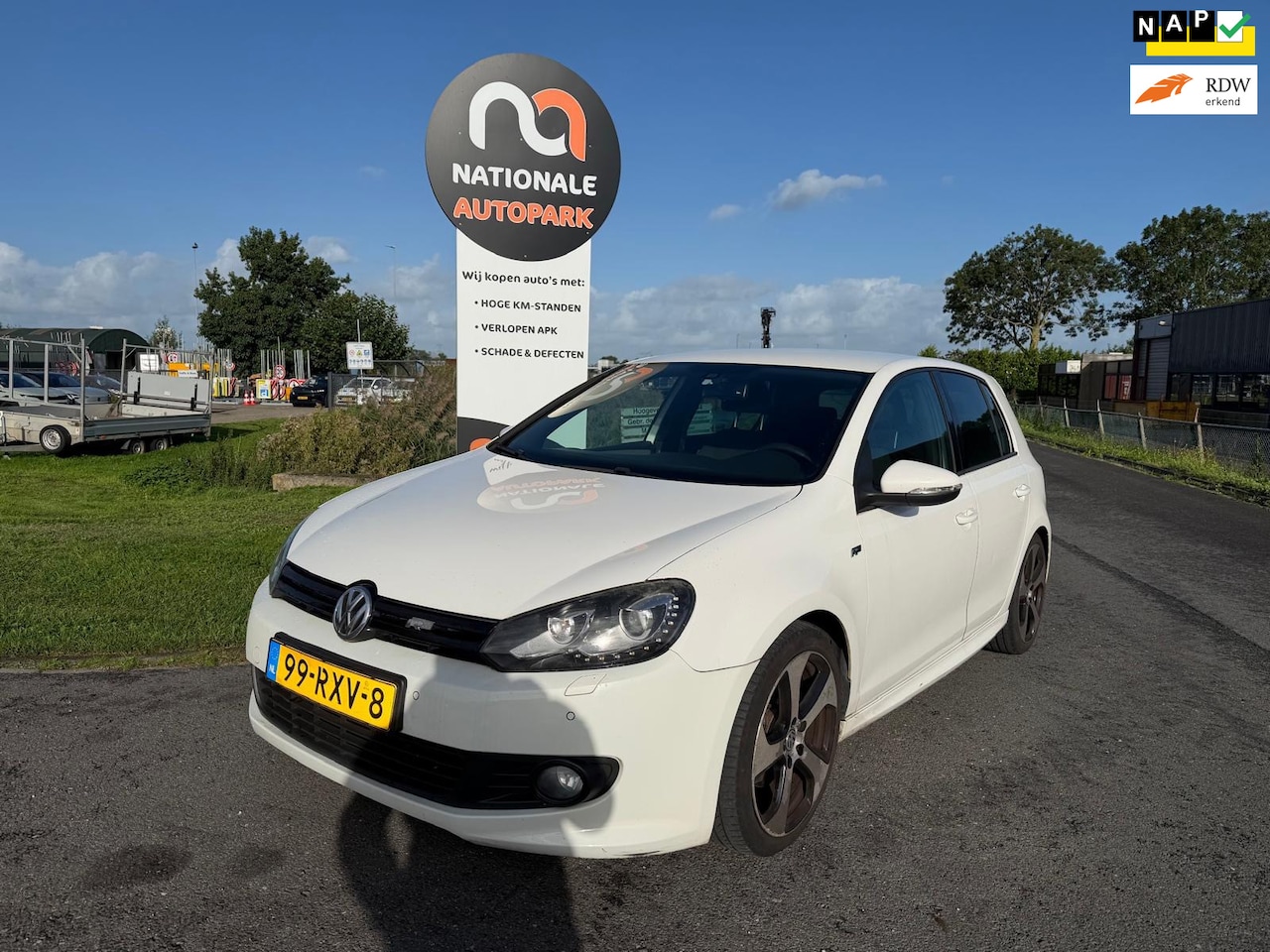 Volkswagen Golf - 1.4 TSI Highline | 2011 | Benzine | Automaat | EURO 5 - AutoWereld.nl