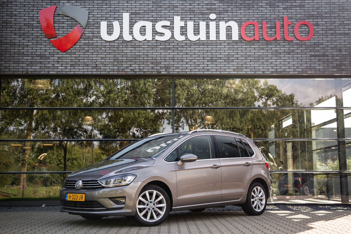 Volkswagen Golf Sportsvan - 1.4 TSI Highline 1.4 TSI Highline , Trekhaak, Carplay, Xenon, Cruise, Stoelverwarming - AutoWereld.nl