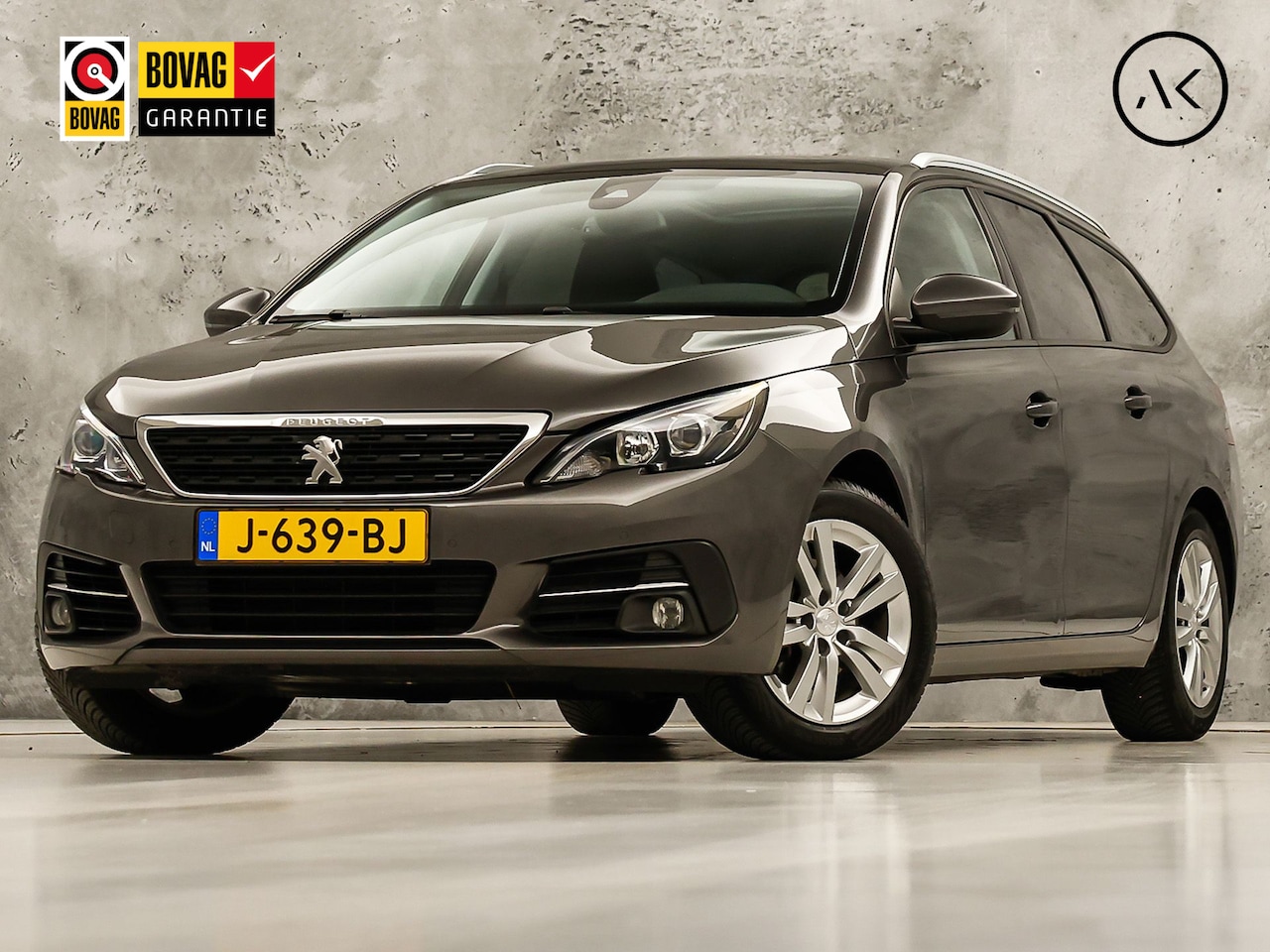 Peugeot 308 SW - 1.2 PureTech Sport (PANORAMADAK, APPLE CARPLAY, GROOT NAVI, TREKHAAK, GETINT GLAS, SPORTST - AutoWereld.nl