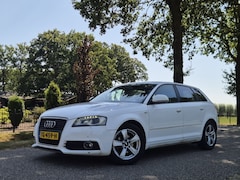 Audi A3 Sportback - 1.8 TFSI S-lune, Nieuwe APK