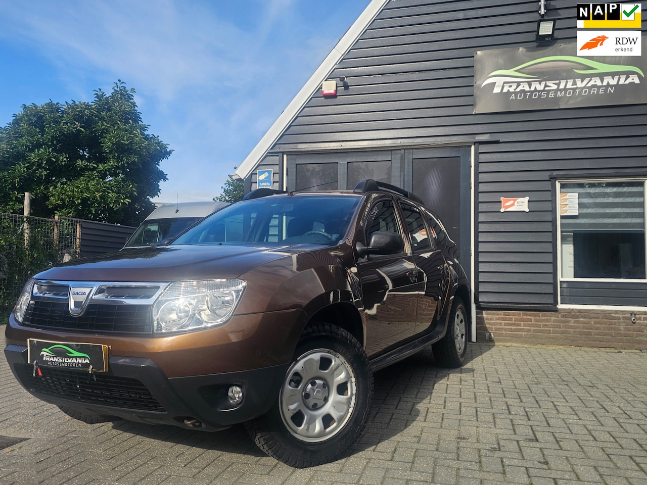 Dacia Duster - 1.6 Lauréate/4X4/4WD/cruise control - AutoWereld.nl