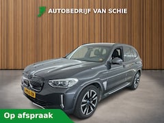 BMW iX3 - Executive 80 kWh 3-Fase 1e-Eig. & Dealer-Onderh. BOVAG-Garantie. NL-Auto