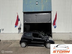 Peugeot 107 - 1.0-12V XS